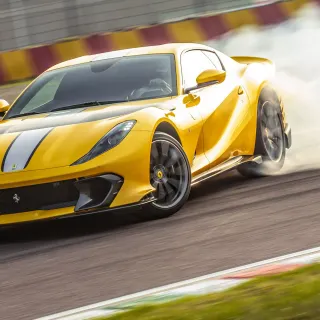 Ferrari 812 4k wallpaper