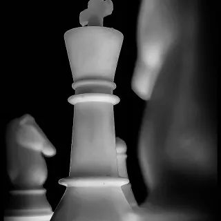 Chess king and queen wallpaper