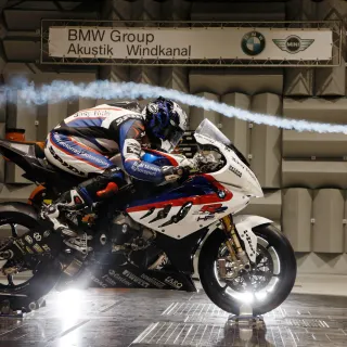 BMW 4k bike wallpaper