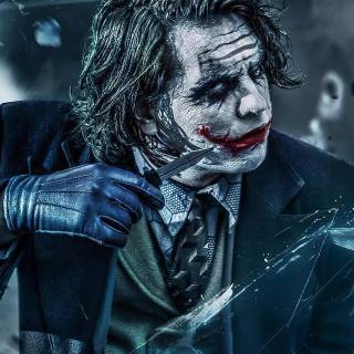 iPhone 12 Joker wallpaper