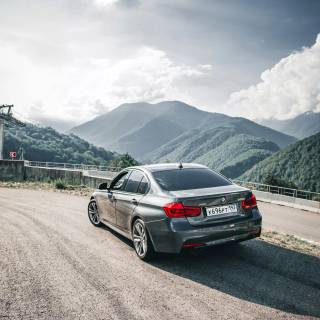 BMW F30 iPhone wallpaper