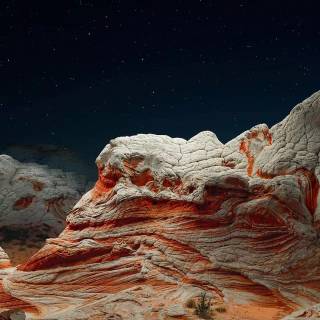 Apple iPhone 16 wallpaper