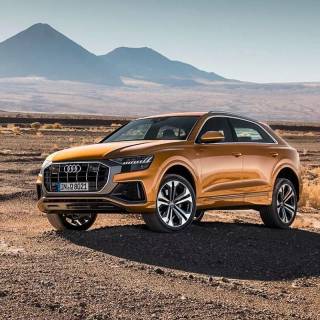 Audi Q8 phone wallpaper