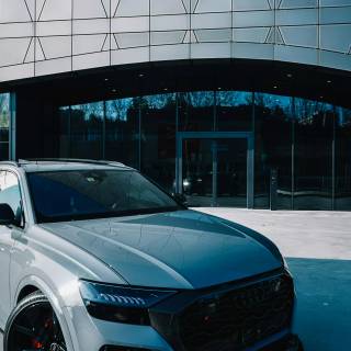 Audi Q8 phone wallpaper