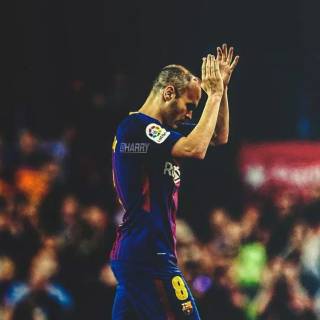 Iniesta iPhone wallpaper