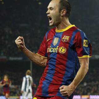 Iniesta iPhone wallpaper