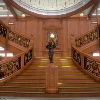 Grand Staircase of the Titanic wallpaper