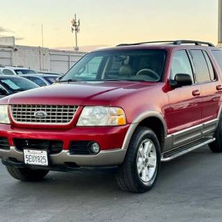 2003 Ford Explorer wallpaper