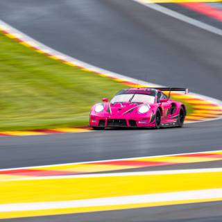 Iron Dames wallpaper