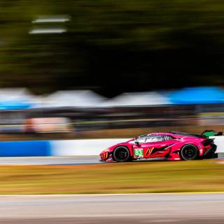 Iron Dames wallpaper