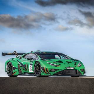 Iron Dames wallpaper