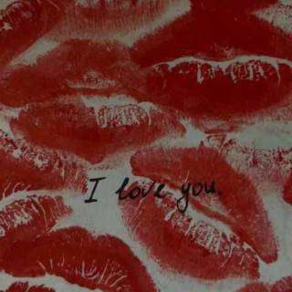 Aesthetic kiss wallpaper