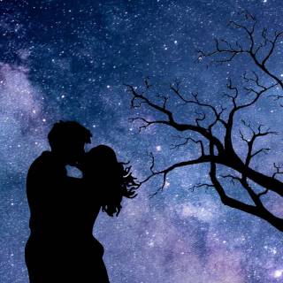 Aesthetic kiss wallpaper