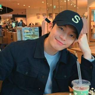 Wi Ha-joon wallpaper