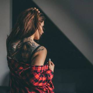 Tattoo woman wallpaper