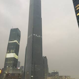 Guangzhou CTF Finance Centre wallpaper