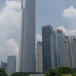 Guangzhou CTF Finance Centre wallpaper