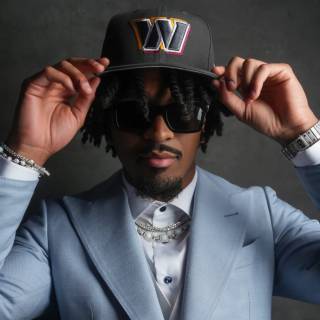 Jayden Daniels Commanders wallpaper