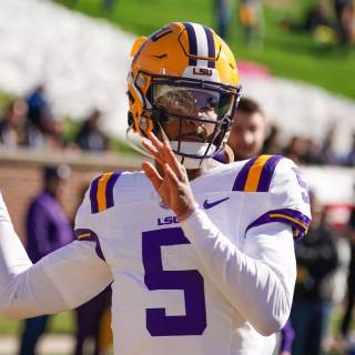 Jayden Daniels Commanders wallpaper