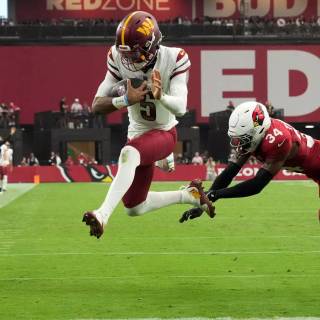 Jayden Daniels Commanders wallpaper