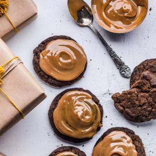 Cookies iPhone wallpaper