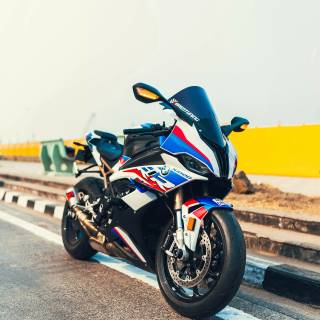 Sports bike phone wallpaper