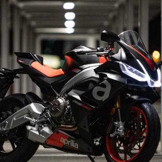 Sports bike phone wallpaper