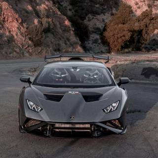 Black Lambo iPhone wallpaper