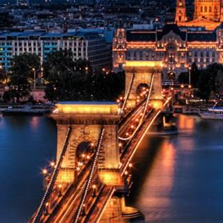 Budapest phone wallpaper