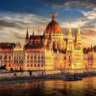 Budapest phone wallpaper