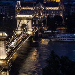 Budapest phone wallpaper