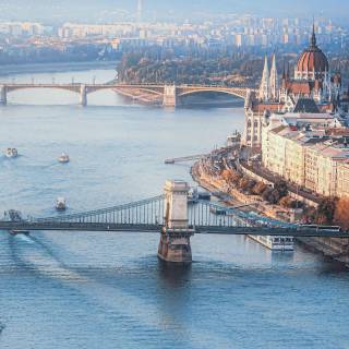Budapest phone wallpaper