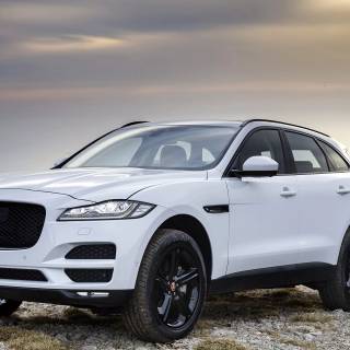 Jaguar F-PACE wallpaper