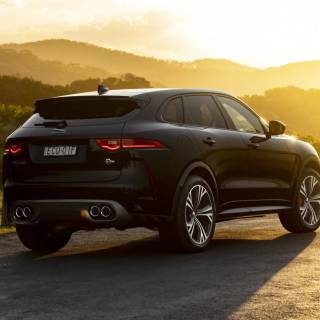 Jaguar F-PACE wallpaper
