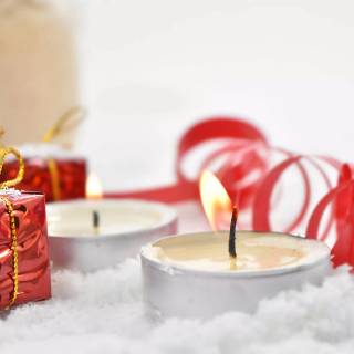 Candle light winter wallpaper