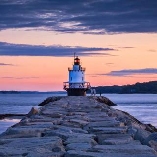 Lighthouse spring wallpaper