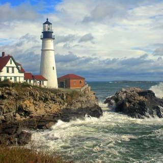 Lighthouse spring wallpaper