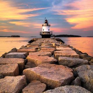 Lighthouse spring wallpaper