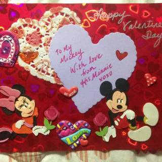 Valentine's Day Minnie Mouse wallpaper