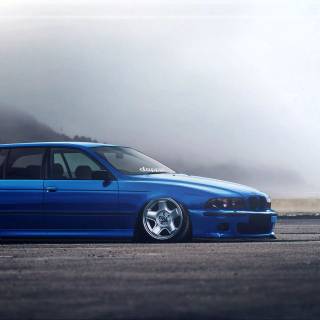 BMW E39 Touring wallpaper