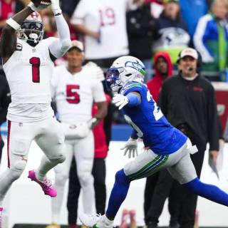 Deebo Samuel Sr. wallpaper