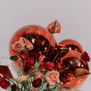 Taylor Swift Valentine's Day wallpaper