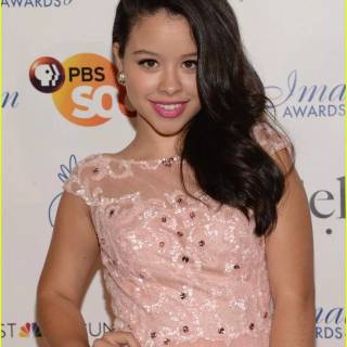 Cierra Ramirez wallpaper