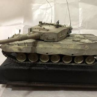 Italeri Leopard 2A4 wallpaper