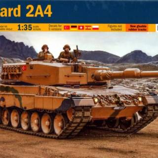 Italeri Leopard 2A4 wallpaper