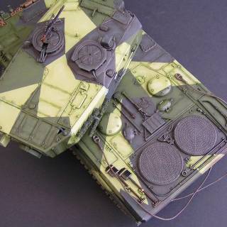 Italeri Leopard 2A4 wallpaper