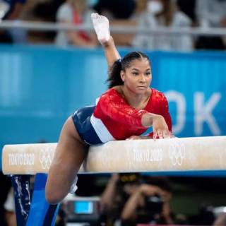 Jordan Chiles wallpaper