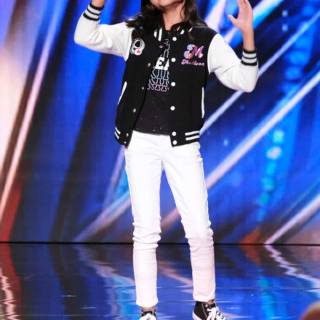 Madison Taylor Baez wallpaper