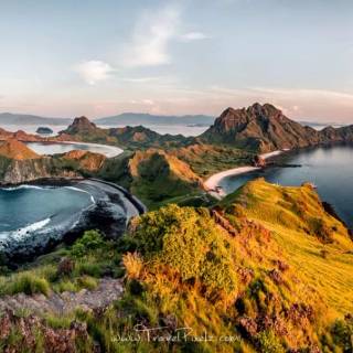 Padar Island wallpaper