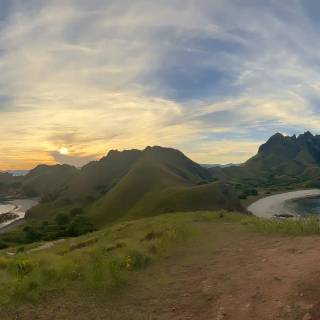 Padar Island wallpaper